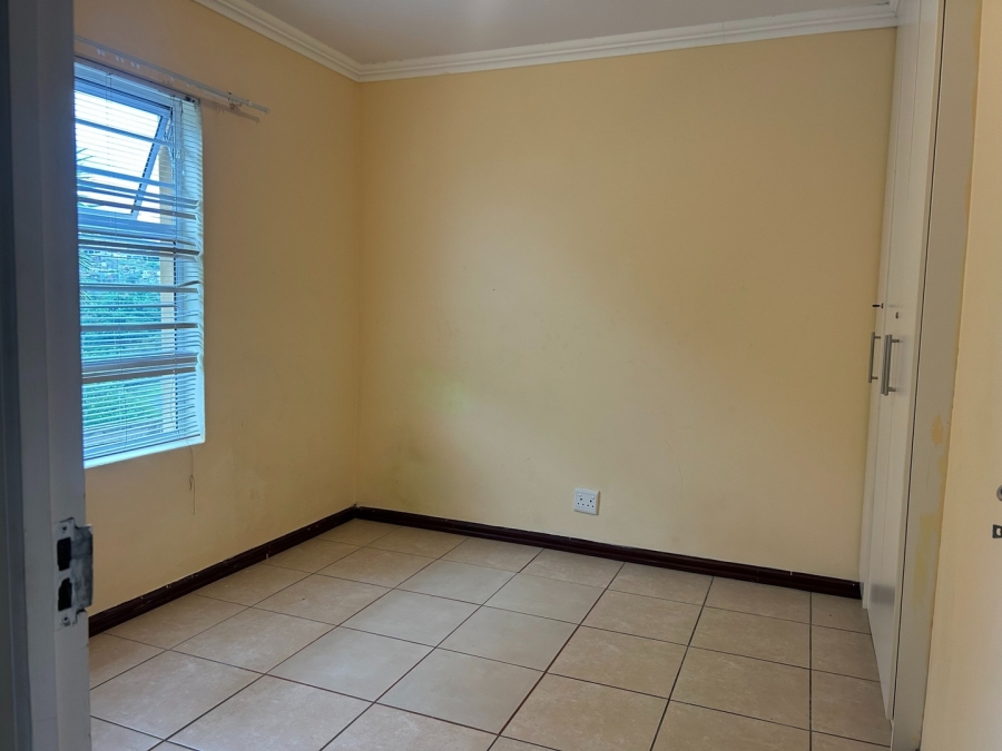 5 Bedroom Property for Sale in Beacon Bay North Eastern Cape